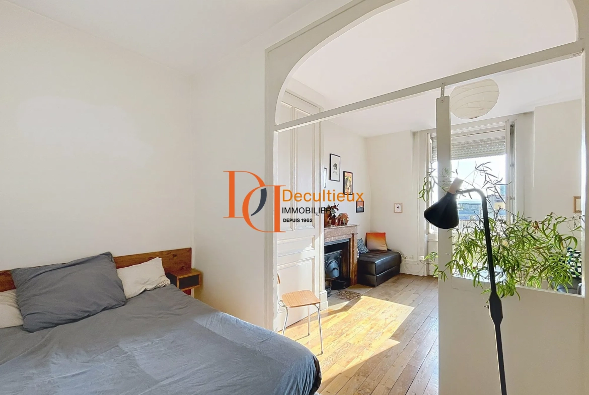 Charmant appartement T1 bis avec balcon à Villeurbanne, proche des Gratte-Ciel 