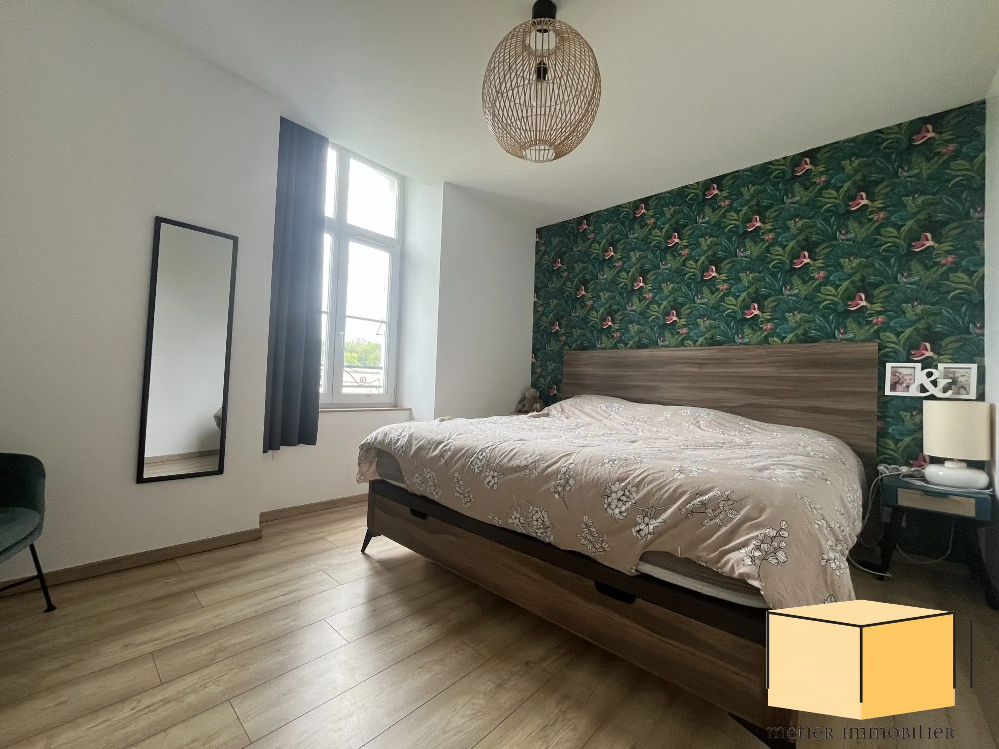 Spacieux appartement F3 rénové à Belley – 67,20 m² avec cave et charges faibles 