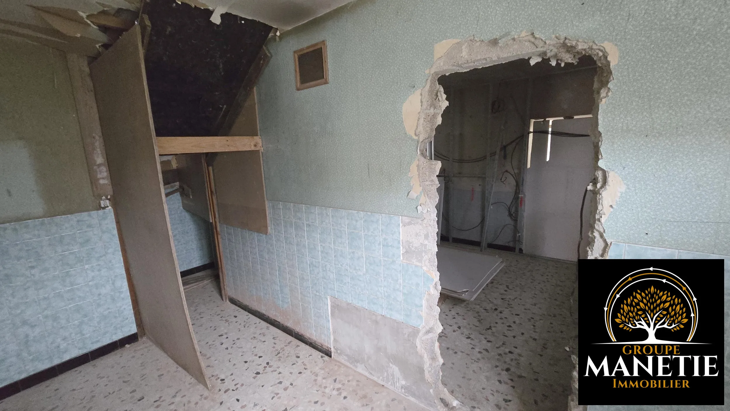 Ancienne grange à rénover proche d'Arras avec jardin de 750 m² 