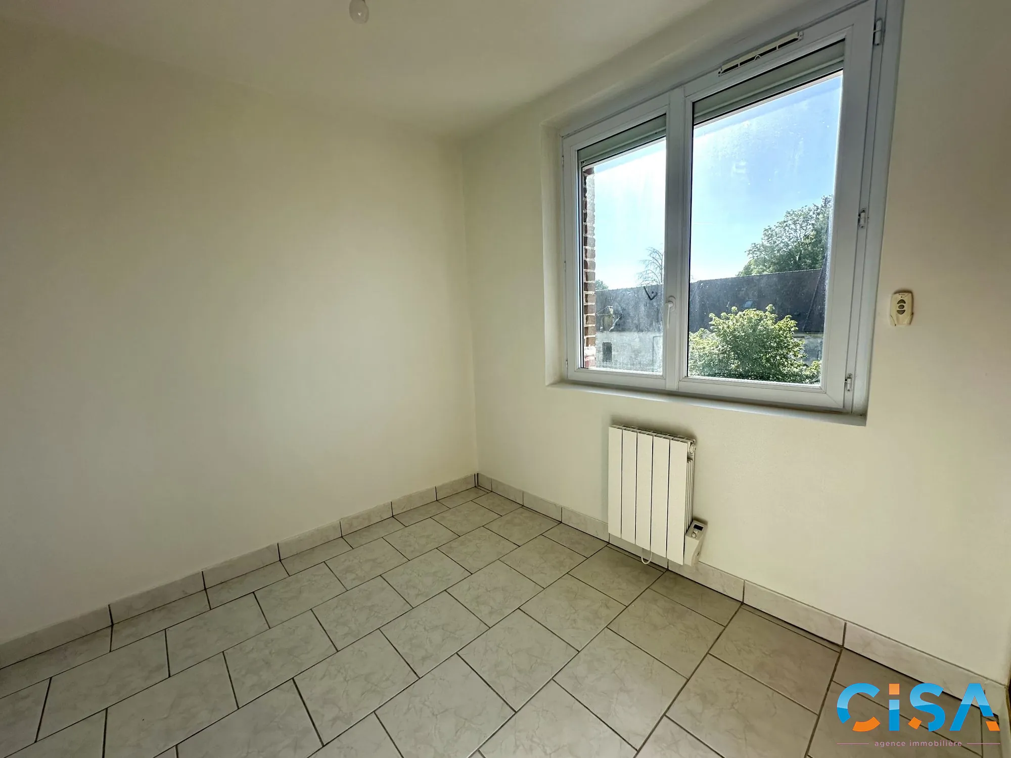 Appartement 3 chambres à Neuilly-en-Thelle - 76 m², dernier étage 