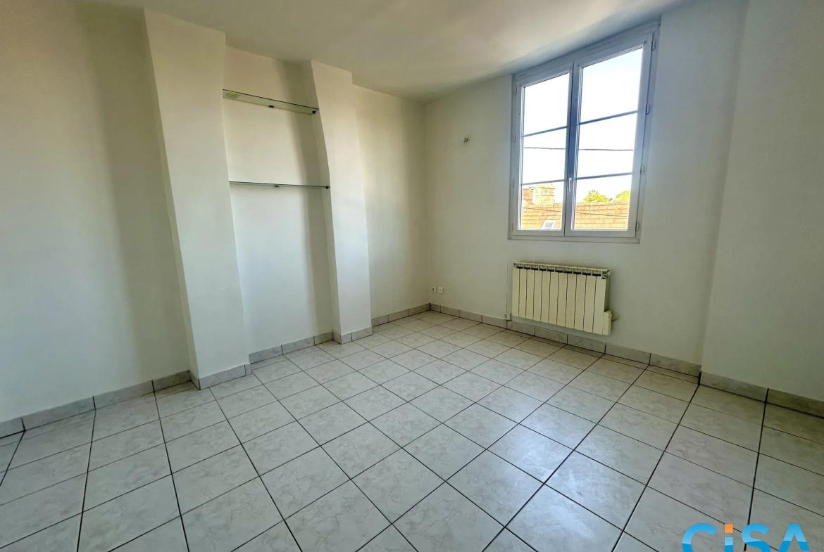 Appartement 3 chambres à Neuilly-en-Thelle - 76 m², dernier étage 