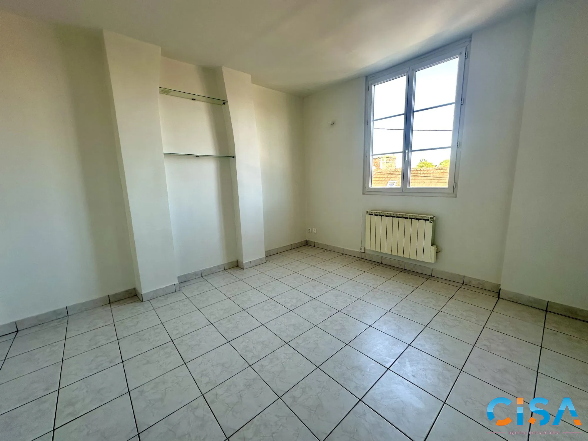 Appartement 3 chambres à Neuilly-en-Thelle - 76 m², dernier étage 