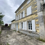Ancienne ferme viticole à rénover avec dépendances à Champmillon