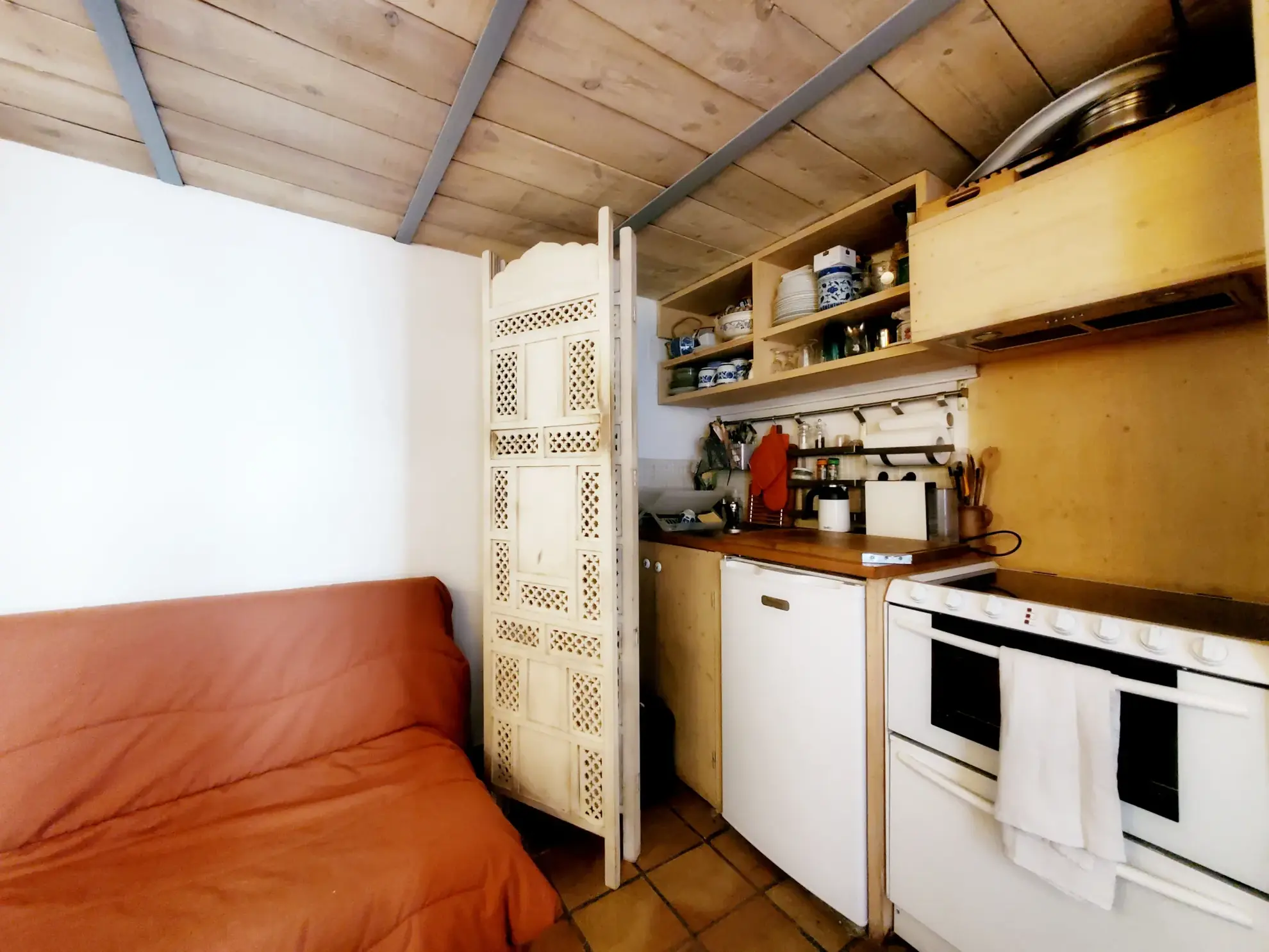 Appartement T2 duplex de 52 m² à Aix-en-Provence, calme et idéal pour investissement 