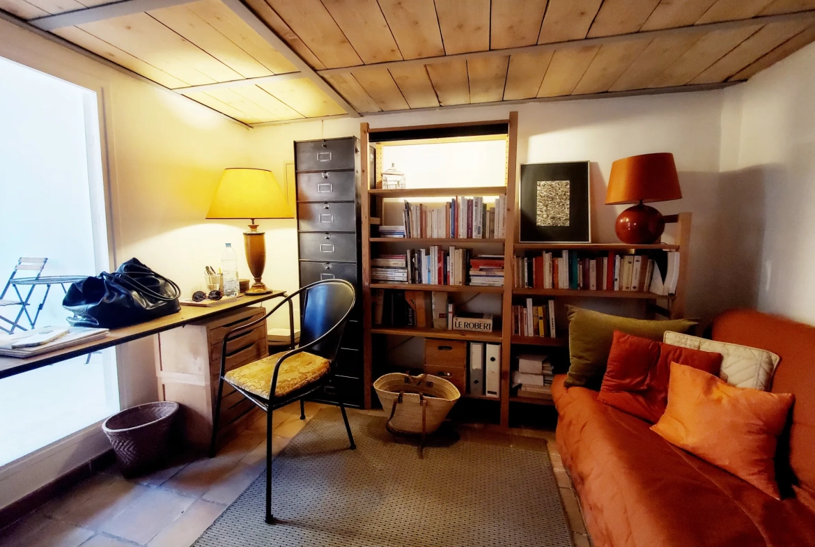 Appartement T2 duplex de 52 m² à Aix-en-Provence, calme et idéal pour investissement 