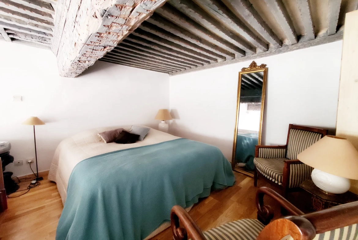 Appartement T2 duplex de 52 m² à Aix-en-Provence, calme et idéal pour investissement 