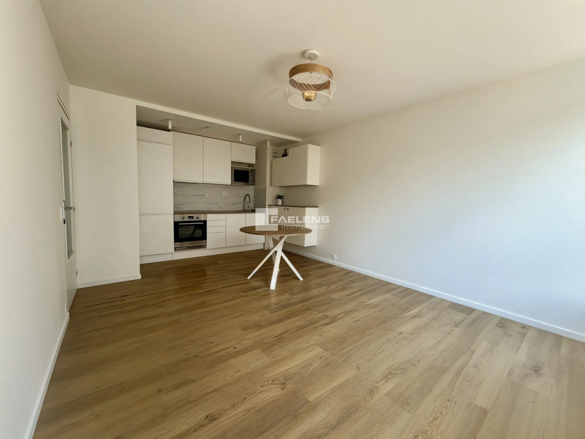 Appartement 2 pièces rénové à Lille Saint-Michel de 39 m² 