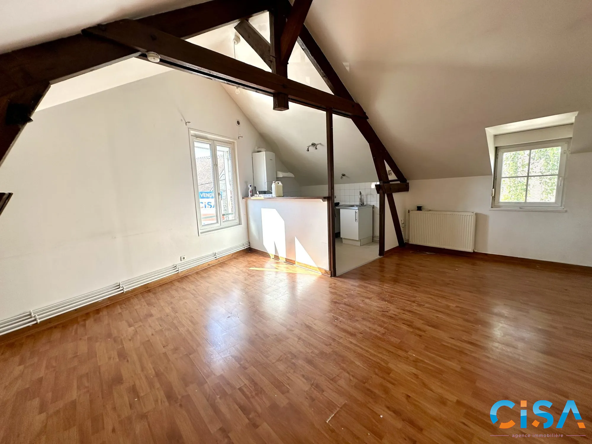 Appartement 3 pièces avec 2 chambres et garage à Neuilly-en-Thelle 