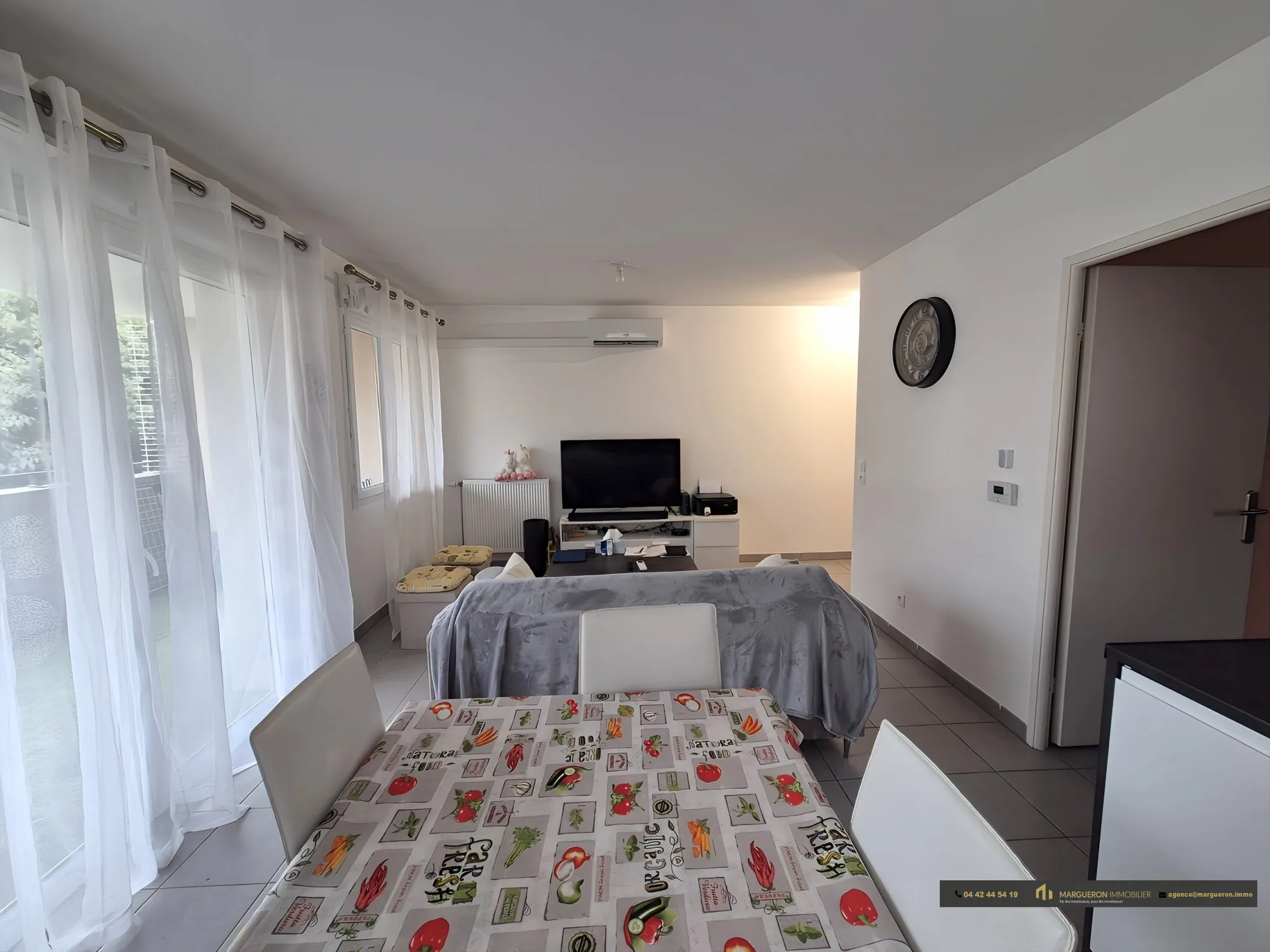 Appartement T2 moderne avec terrasse à Port-de-Bouc 
