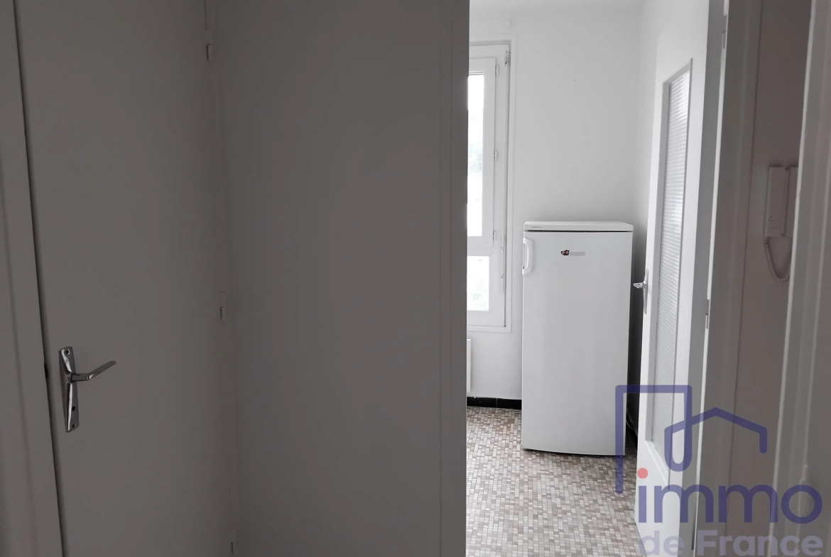 T1 lumineux à La Rivière - Idéal pour investissement ou premier achat à Saint-Étienne 