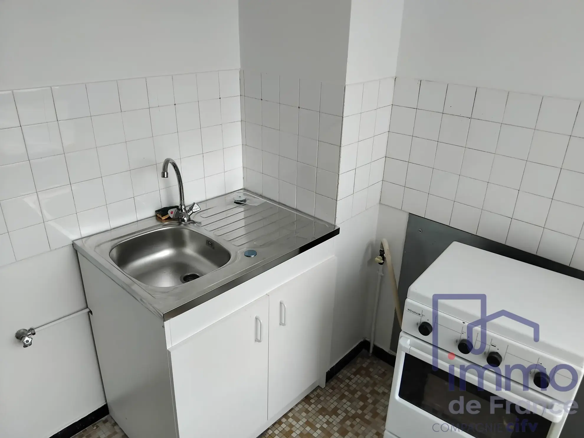 T1 lumineux à La Rivière - Idéal pour investissement ou premier achat à Saint-Étienne 
