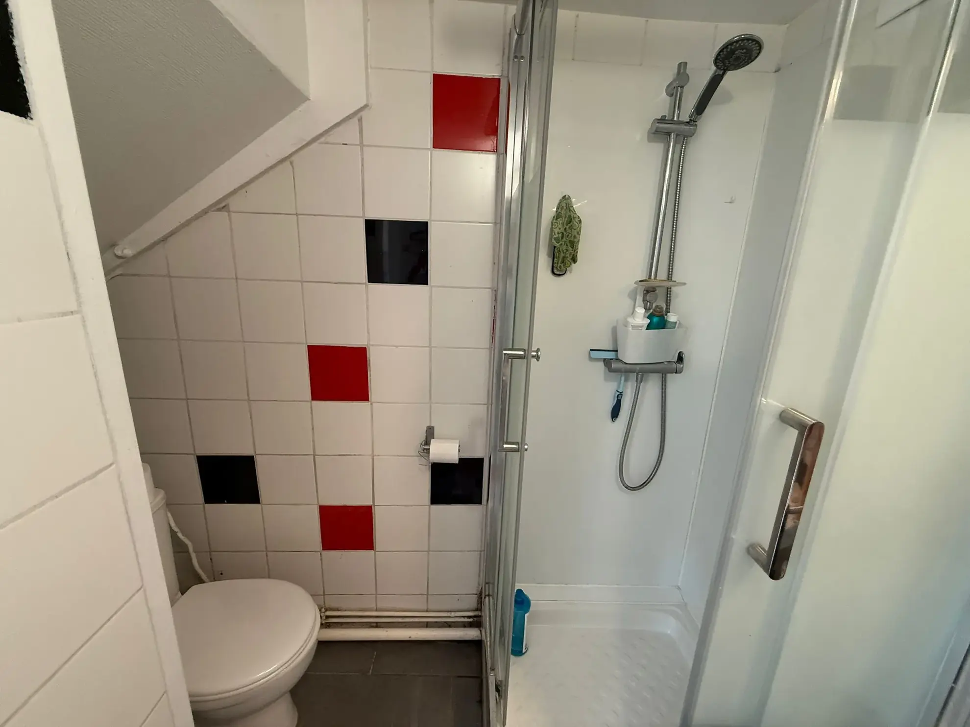 Maison en pierre à Étampes avec appartement T2, jardin et garage 