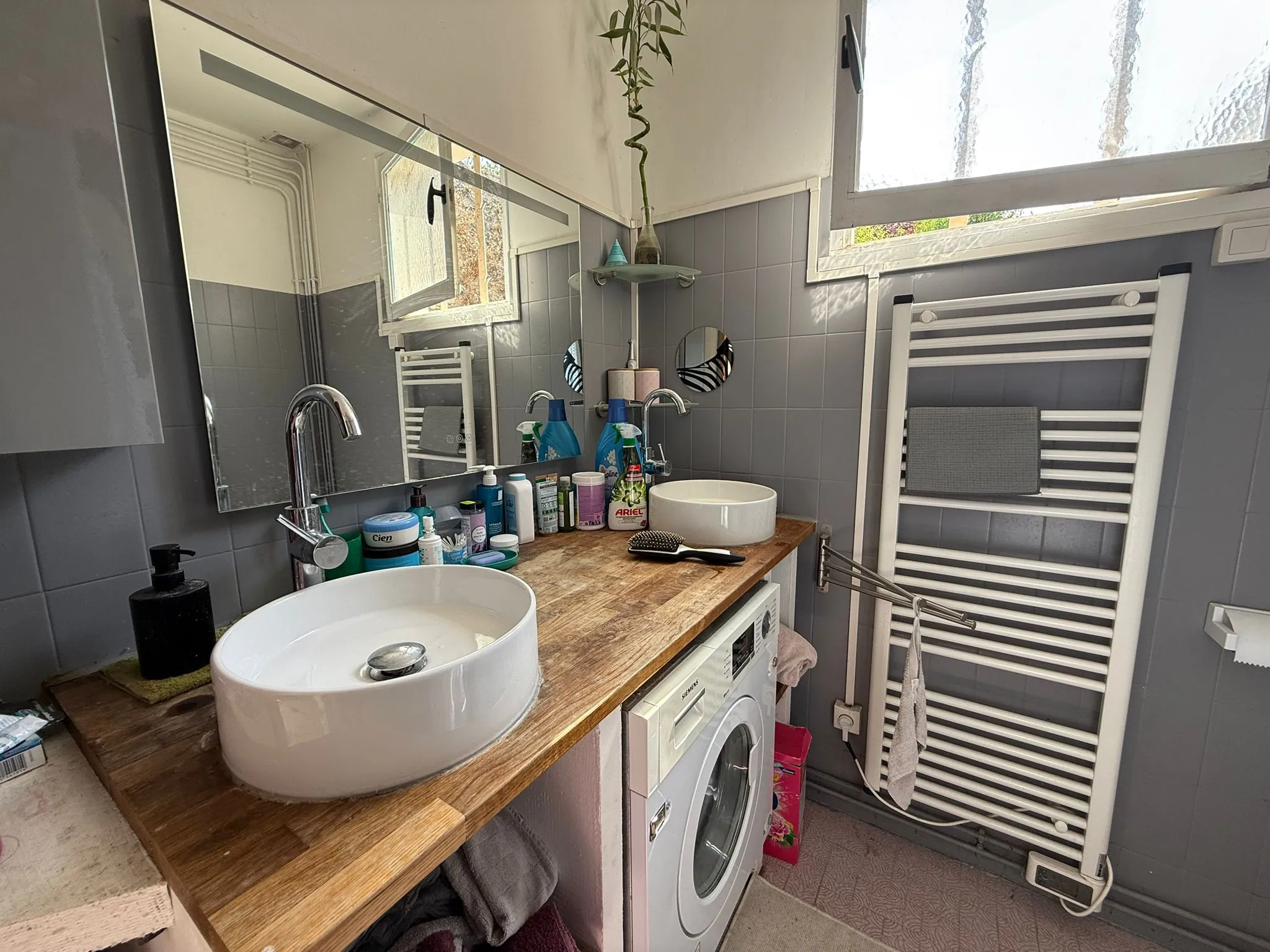 Maison en pierre à Étampes avec appartement T2, jardin et garage 