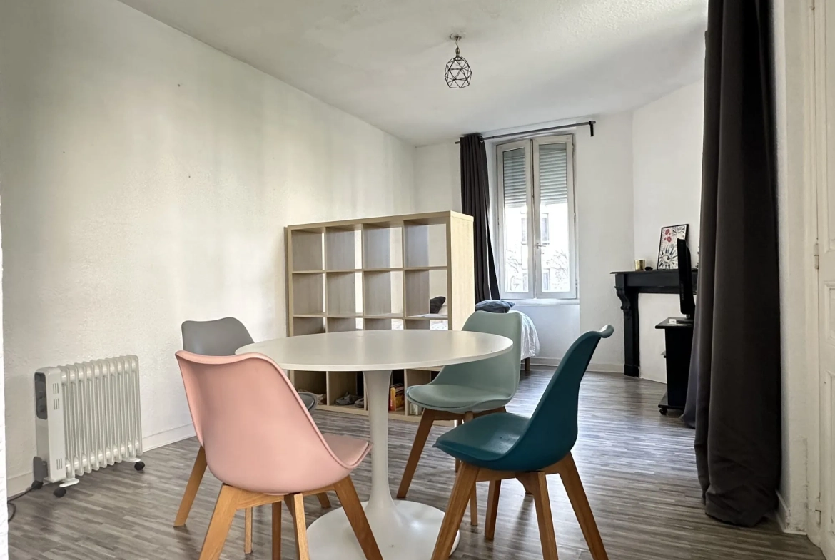 Appartement T1 à vendre au centre de Clermont-Ferrand, idéal investissement 