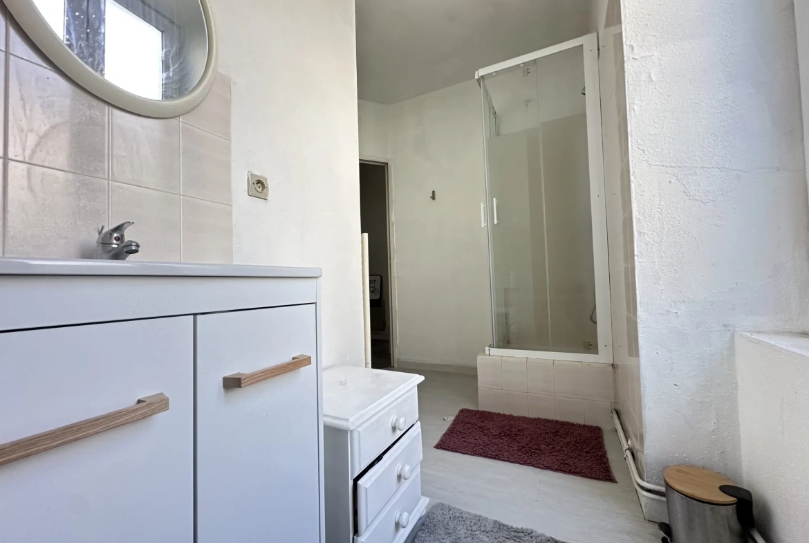 Appartement T1 à vendre au centre de Clermont-Ferrand, idéal investissement 