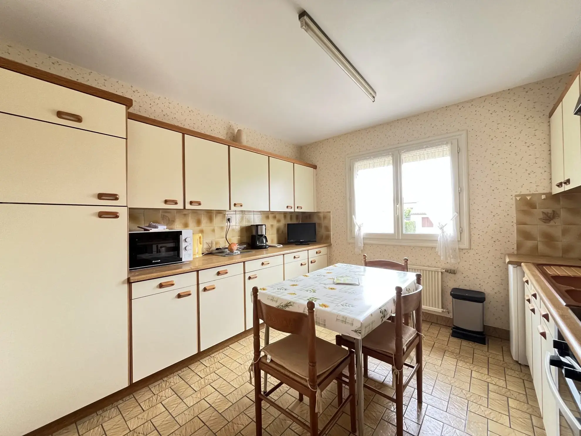 Maison familiale lumineuse avec jardin à Poitiers - Quartier Grand Maison 