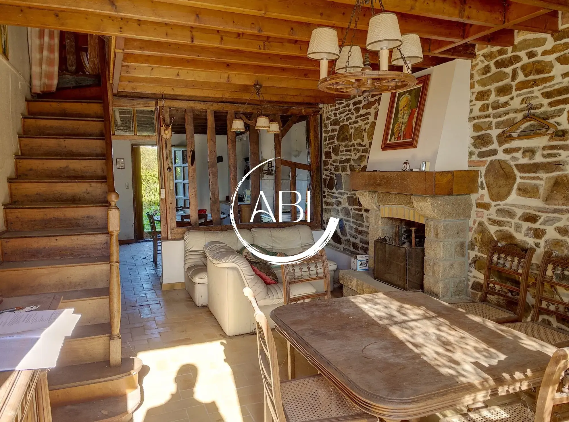 Maison à rénover de 80 m² avec jardin à Banvou 