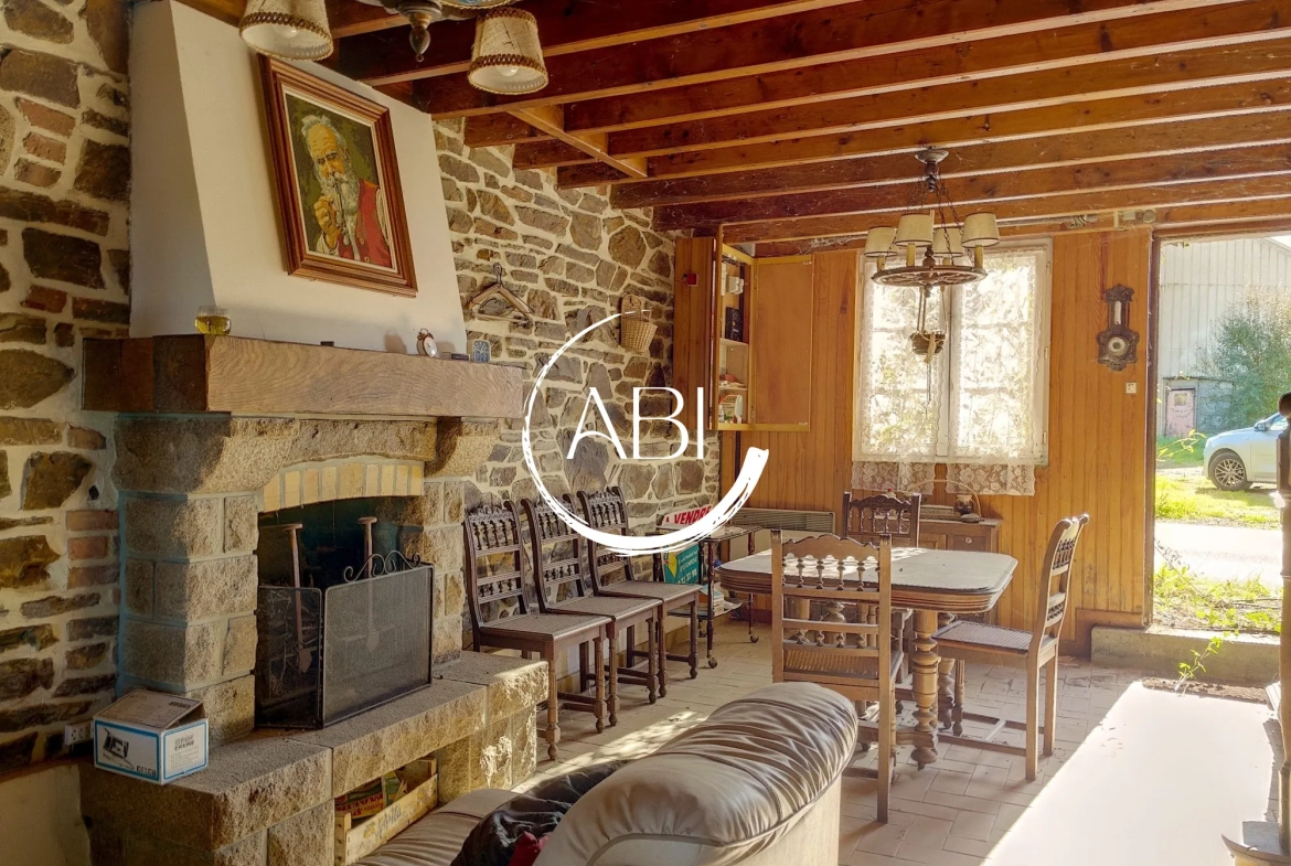 Maison à rénover de 80 m² avec jardin à Banvou 
