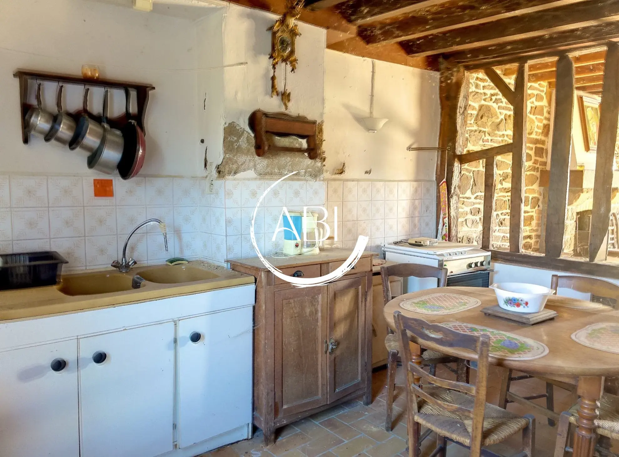 Maison à rénover de 80 m² avec jardin à Banvou 