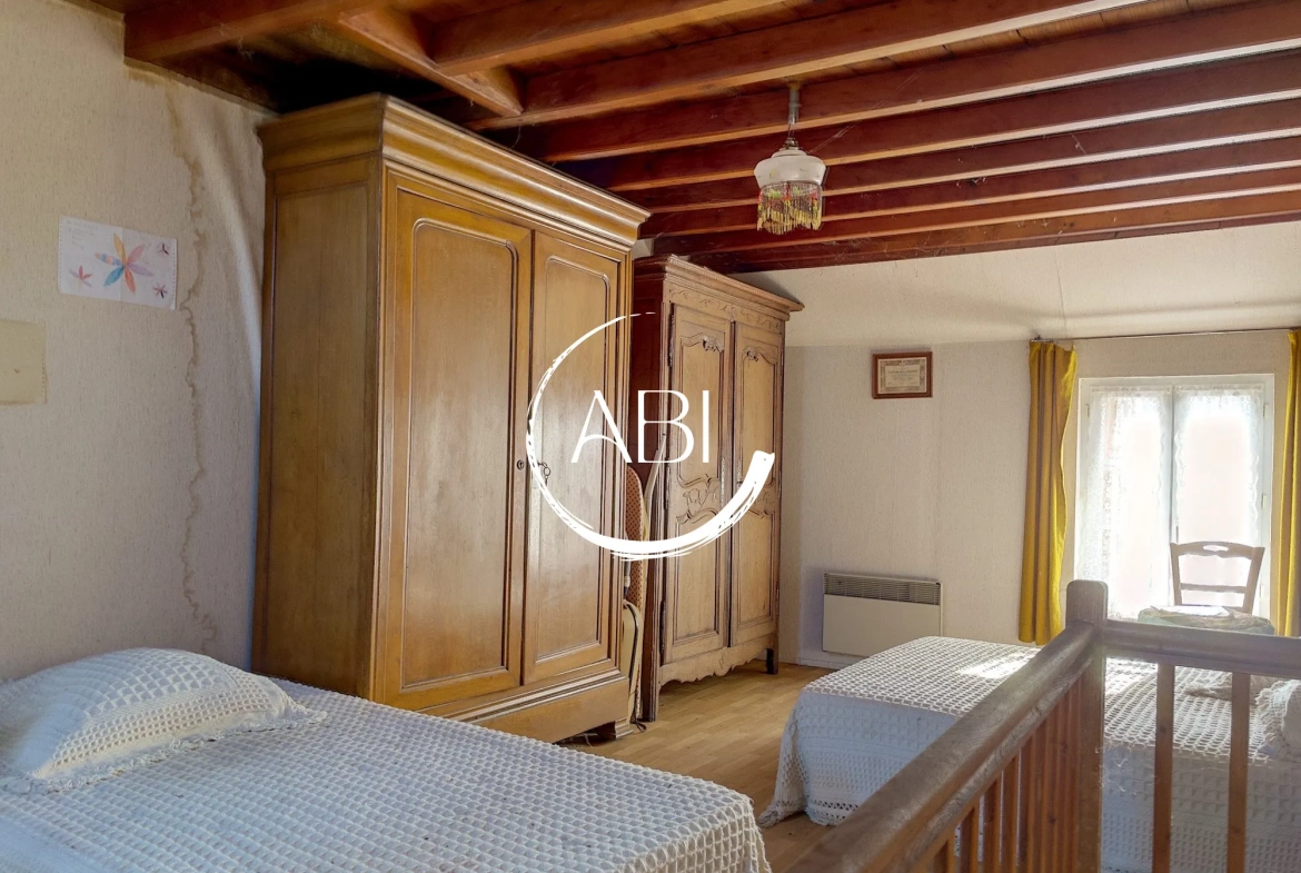 Maison à rénover de 80 m² avec jardin à Banvou 