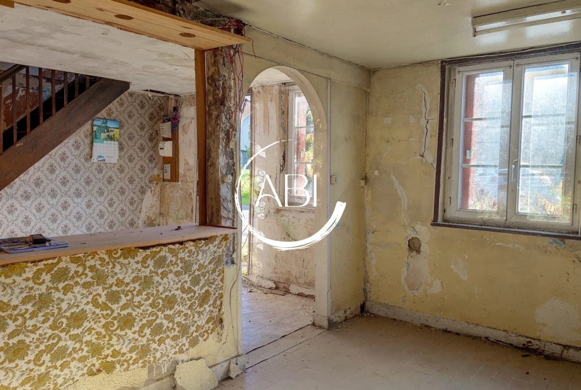 Maison à rénover de 80 m² avec jardin à Banvou 