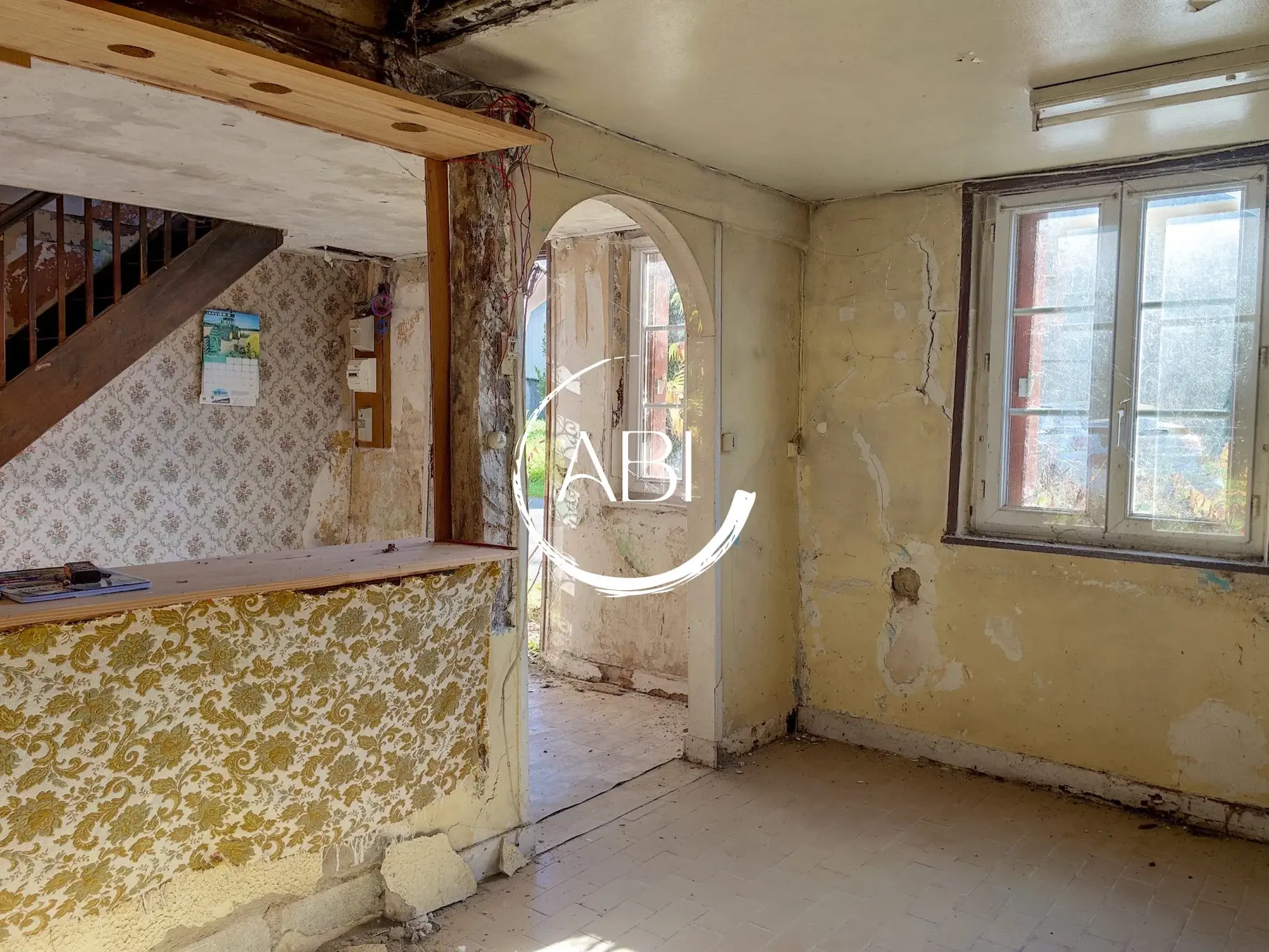 Maison à rénover de 80 m² avec jardin à Banvou 