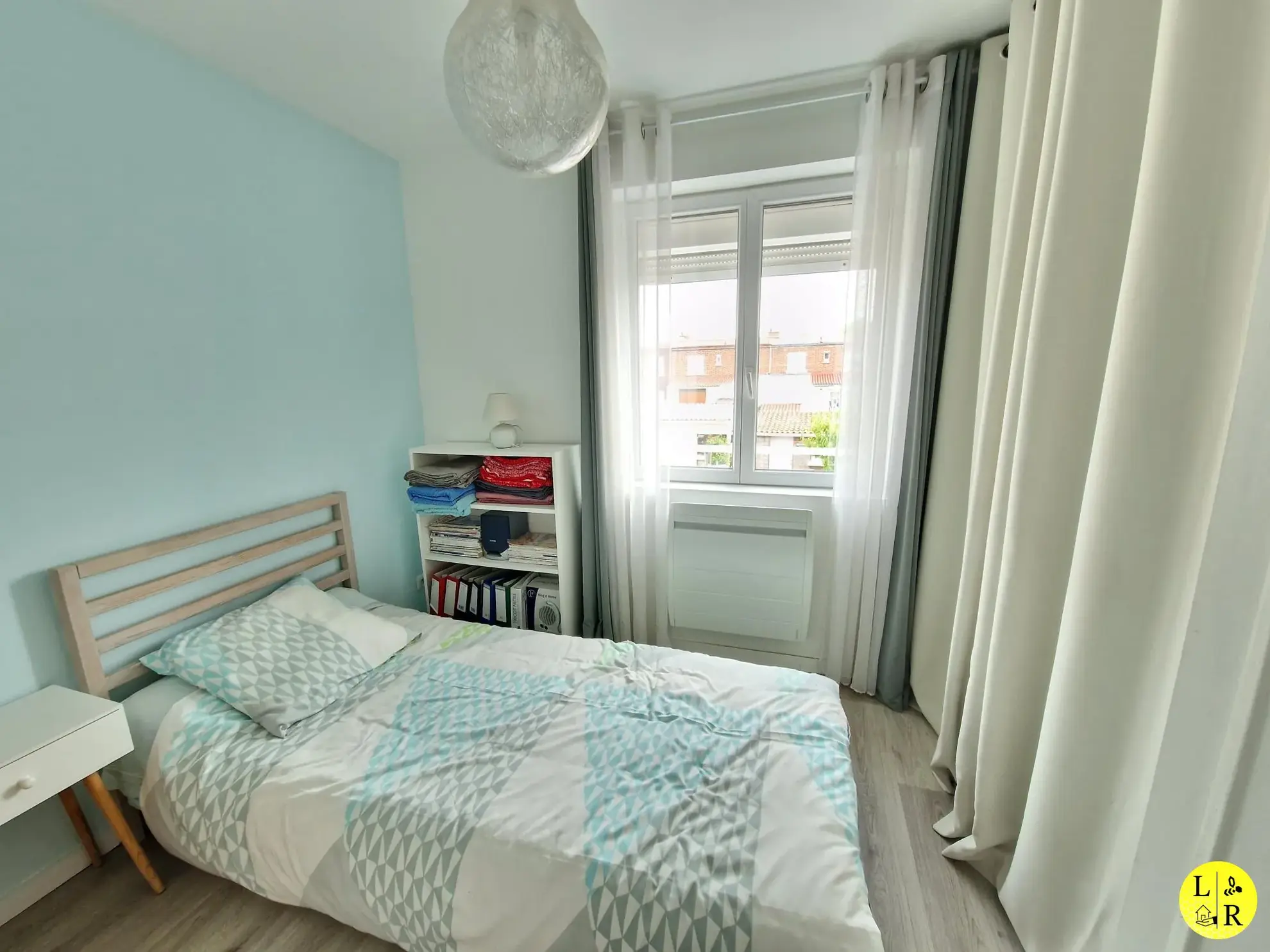 Maison rénovée avec jardin à Arras - 115 m², proche écoles et commodités 