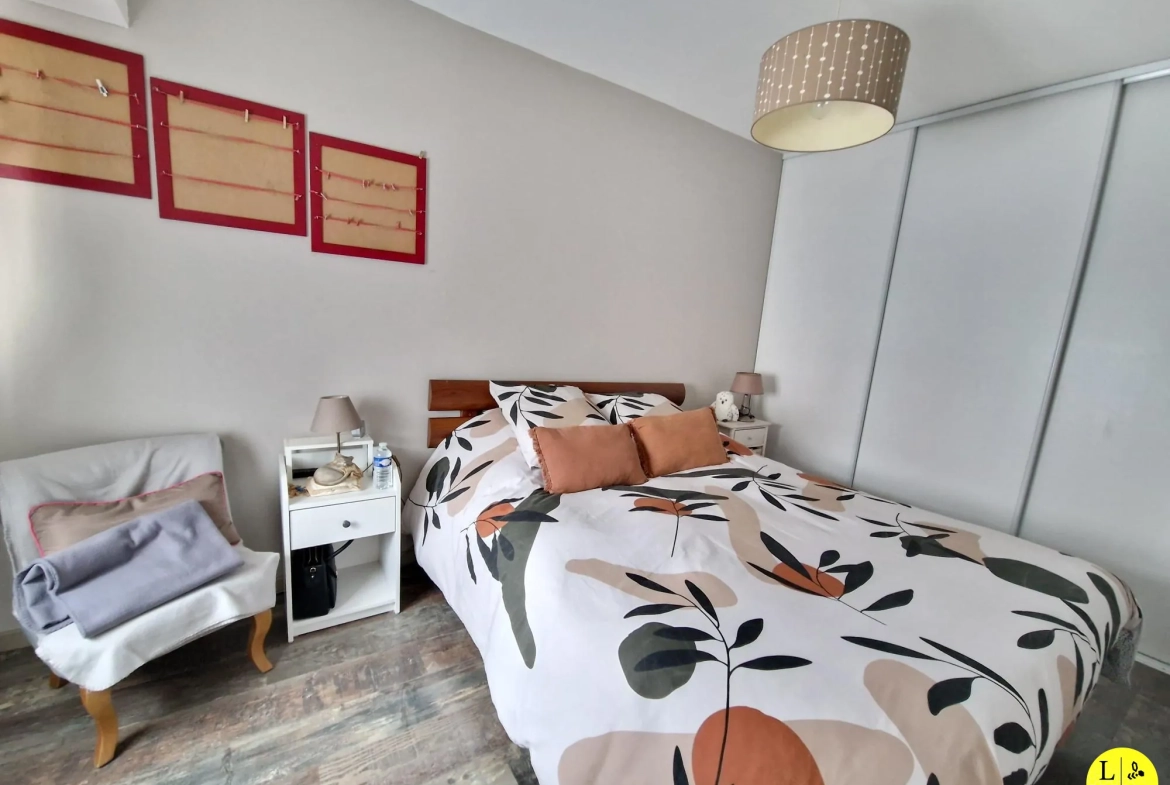 Maison rénovée avec jardin à Arras - 115 m², proche écoles et commodités 
