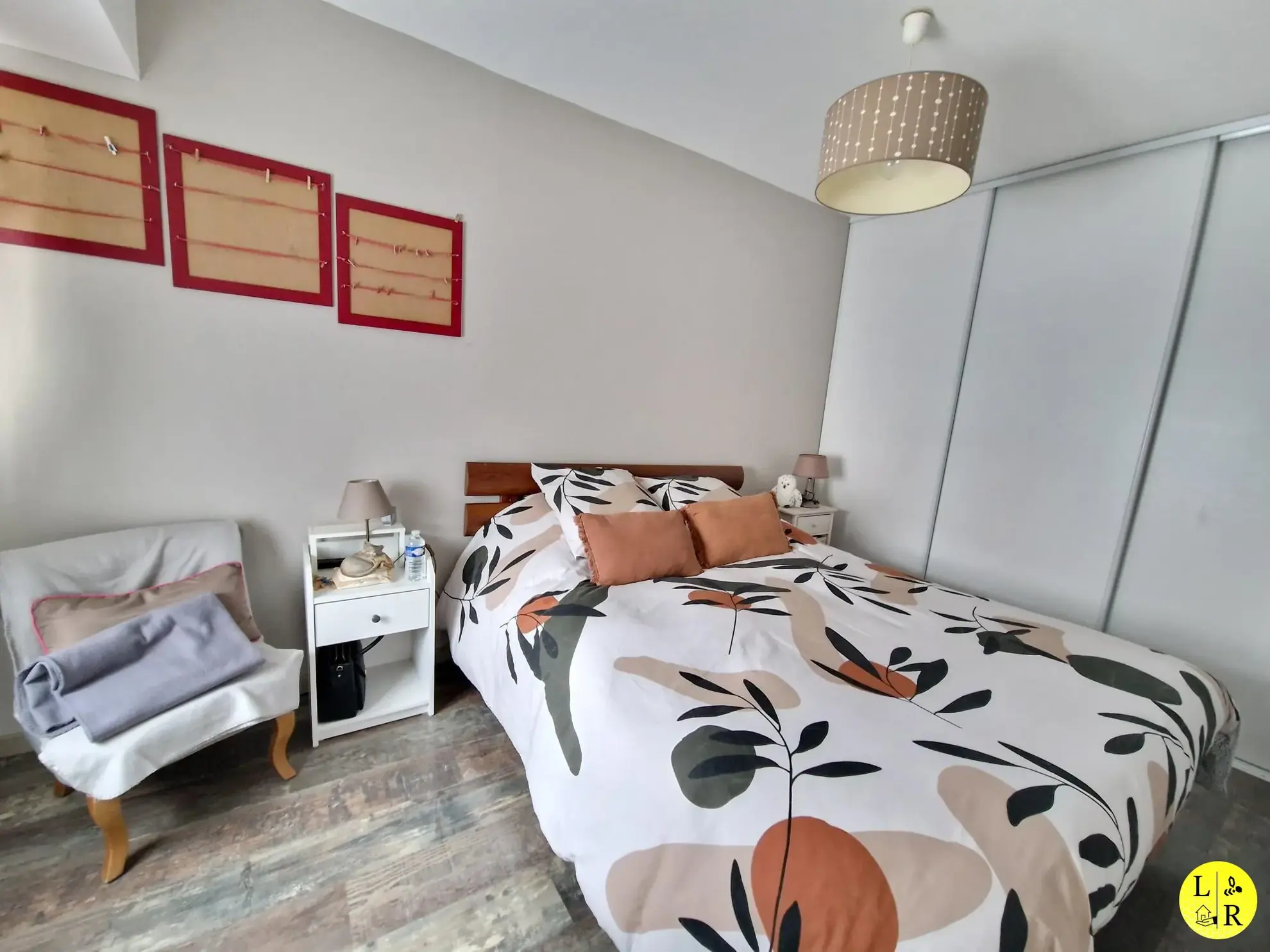 Maison rénovée avec jardin à Arras - 115 m², proche écoles et commodités 