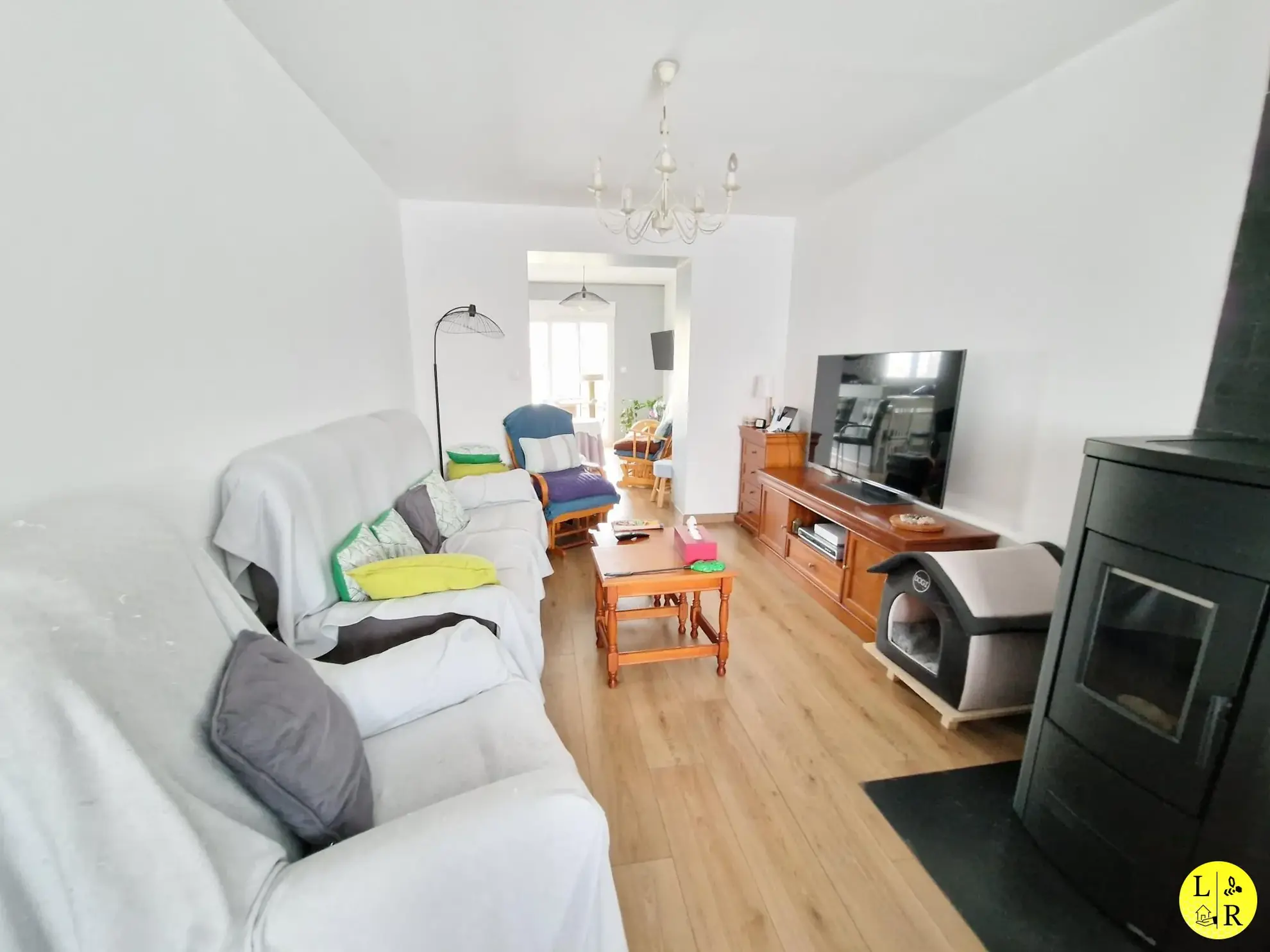Maison rénovée avec jardin à Arras - 115 m², proche écoles et commodités 