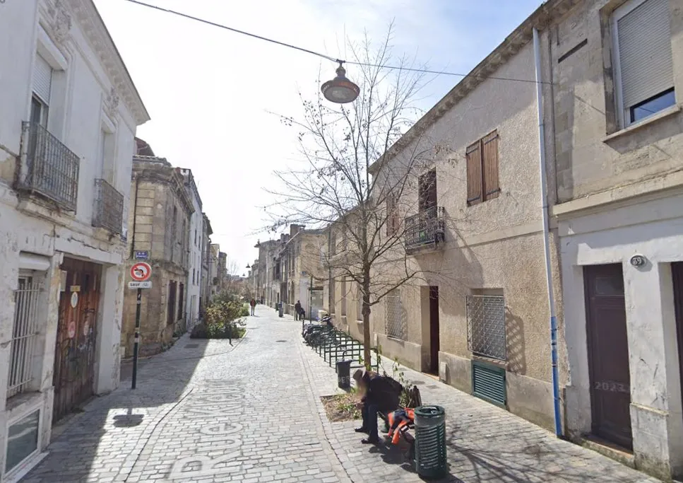 Vente appartement T2 bis à Bordeaux – 38 m², dernier étage, faibles charges 