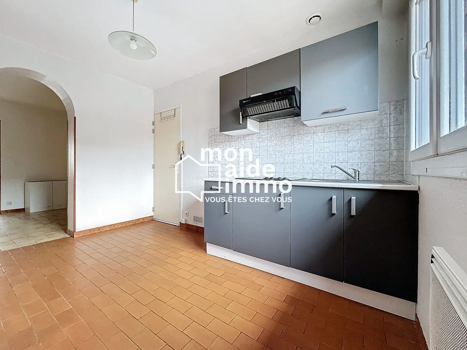 Vente appartement T2 bis à Bordeaux – 38 m², dernier étage, faibles charges 