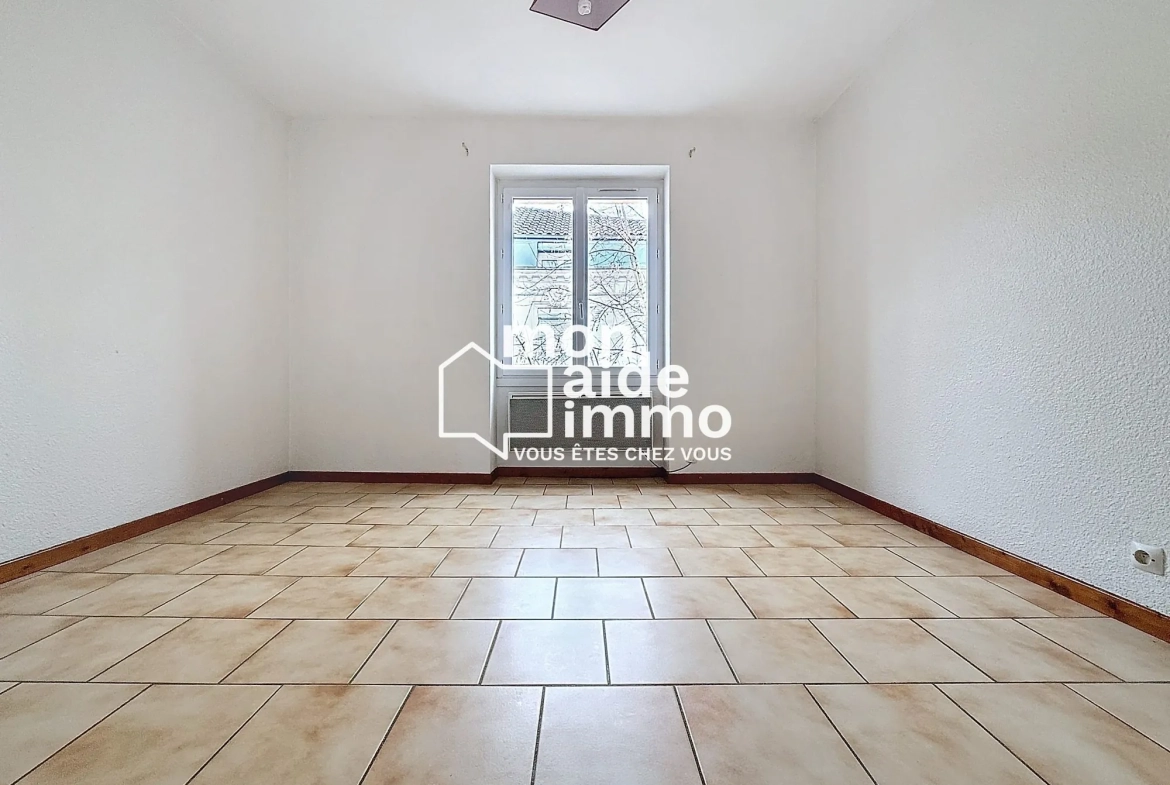 Vente appartement T2 bis à Bordeaux – 38 m², dernier étage, faibles charges 