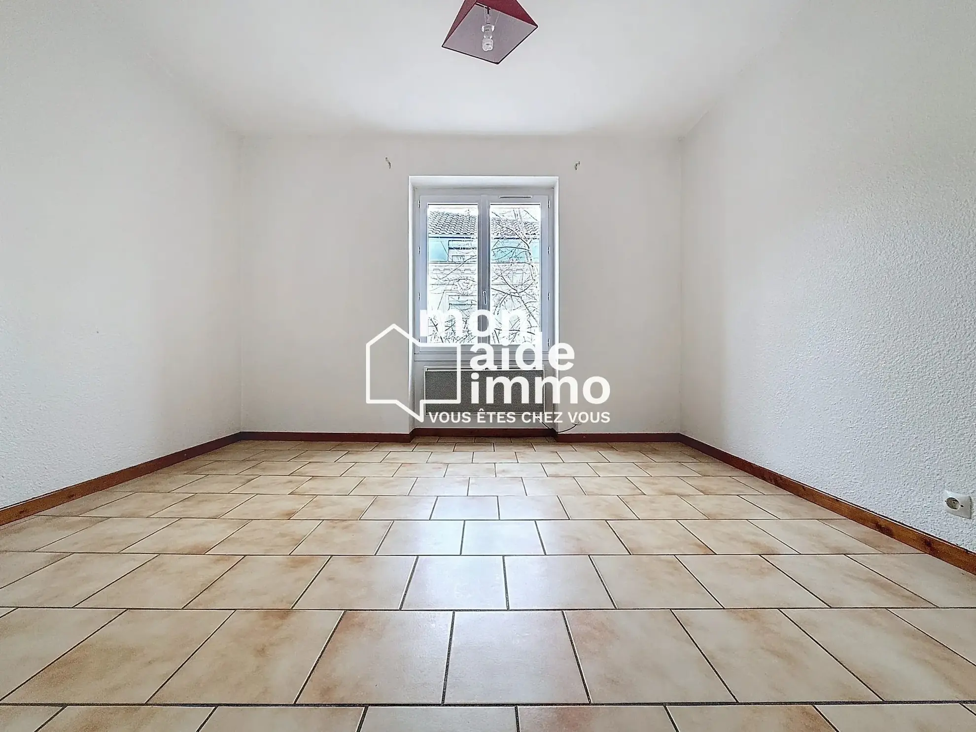 Vente appartement T2 bis à Bordeaux – 38 m², dernier étage, faibles charges 