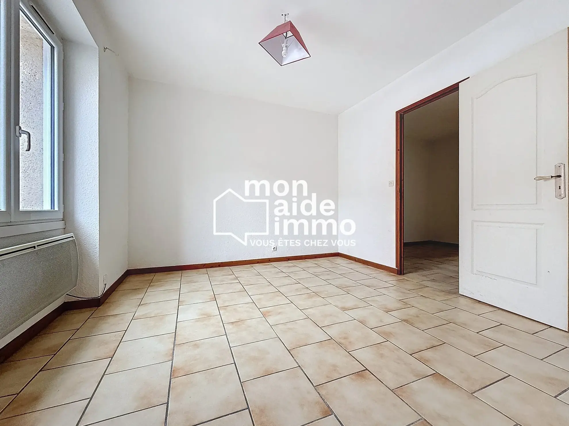Vente appartement T2 bis à Bordeaux – 38 m², dernier étage, faibles charges 