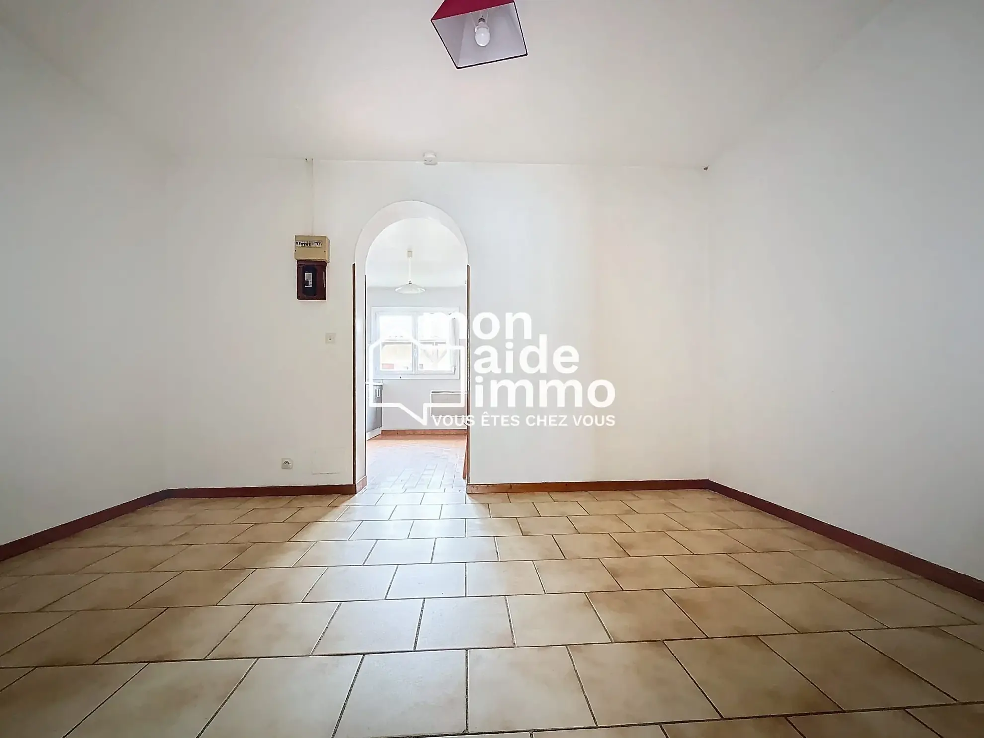 Vente appartement T2 bis à Bordeaux – 38 m², dernier étage, faibles charges 