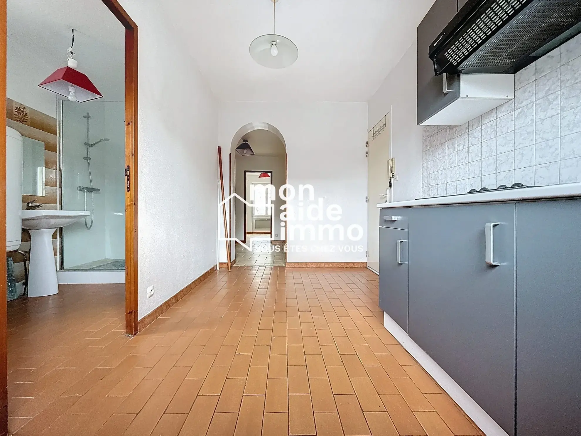 Vente appartement T2 bis à Bordeaux – 38 m², dernier étage, faibles charges 