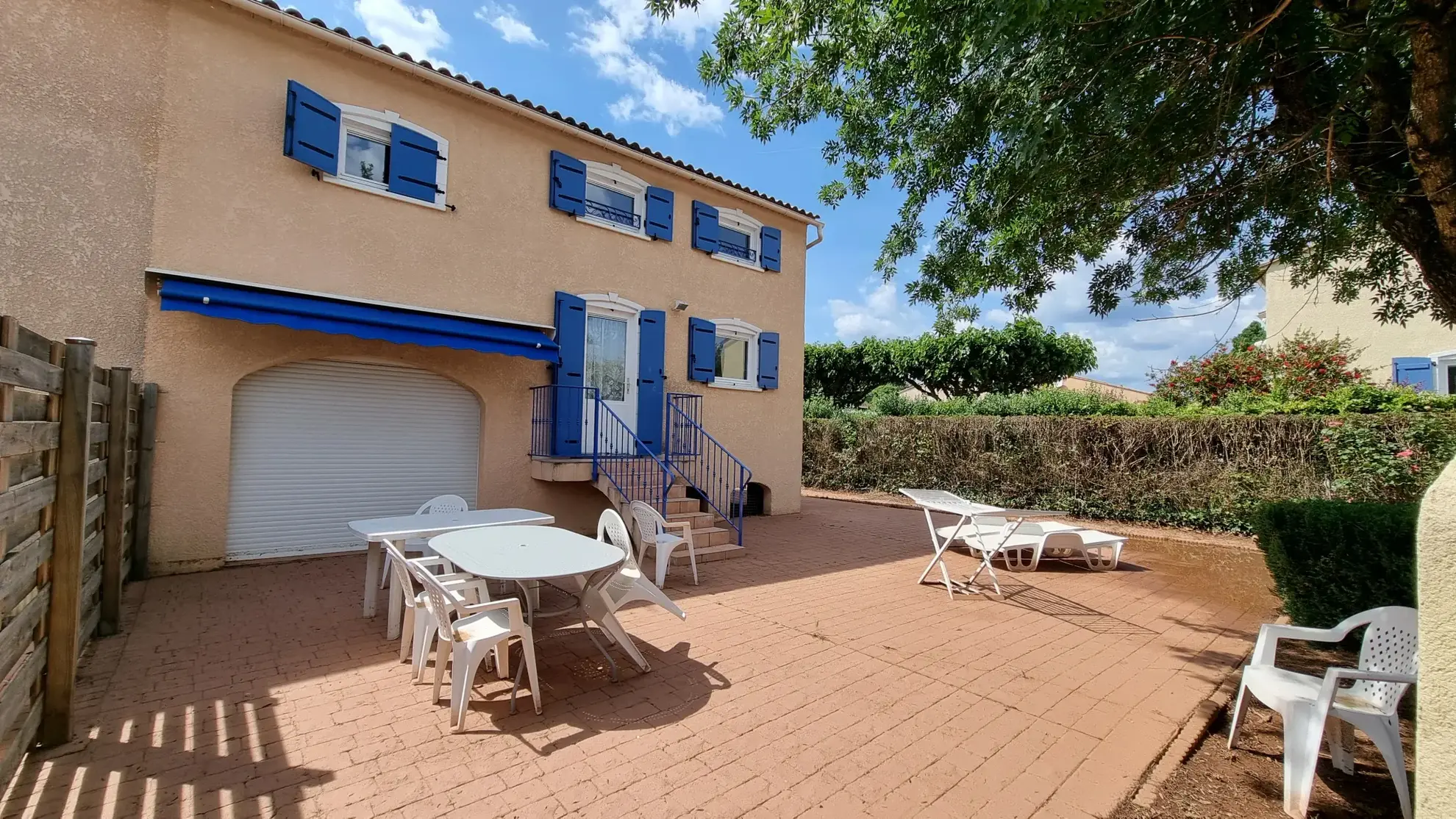 Villa 4 chambres à Vidauban dans un domaine sécurisé avec piscine et jardin 