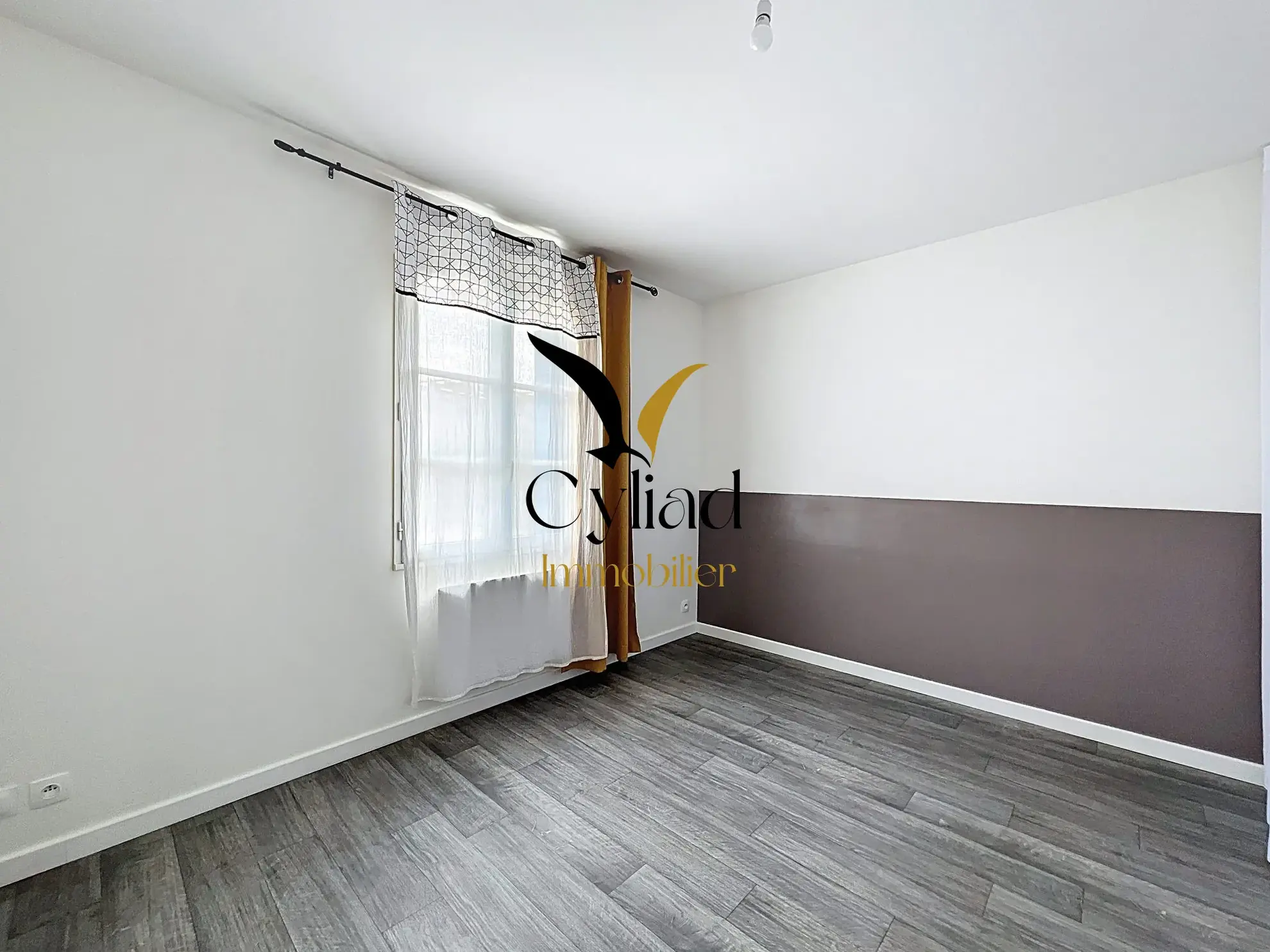 Appartement T2 en Rez-de-Chaussée à Châteauneuf-d'Ille-et-Vilaine - Idéal Investissement ou Résidence Secondaire 