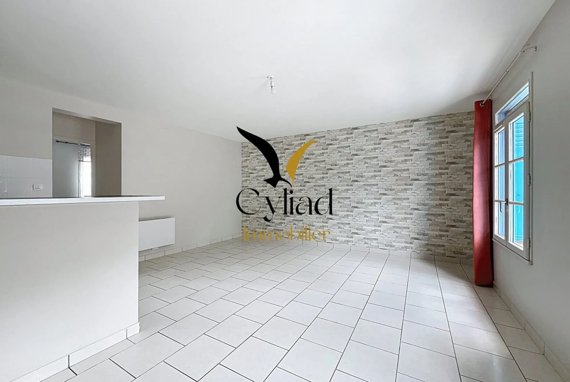 Appartement T2 en Rez-de-Chaussée à Châteauneuf-d'Ille-et-Vilaine - Idéal Investissement ou Résidence Secondaire 