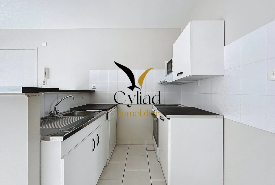 Appartement T2 en Rez-de-Chaussée à Châteauneuf-d'Ille-et-Vilaine - Idéal Investissement ou Résidence Secondaire 