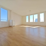 Appartement 4 pièces lumineux avec ascenseur à Rives du Cher, Tours