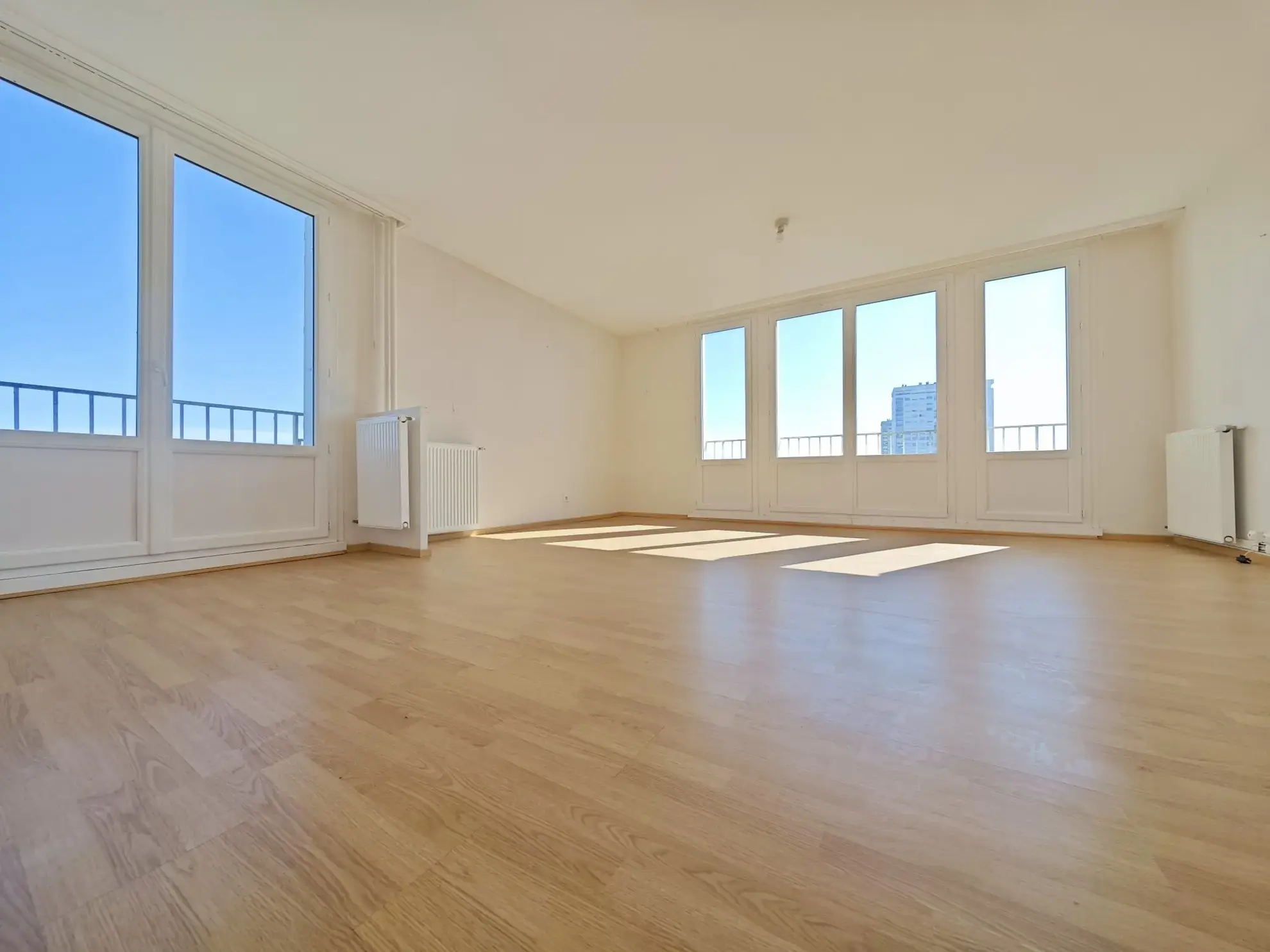 Appartement 4 pièces lumineux avec ascenseur à Rives du Cher, Tours 
