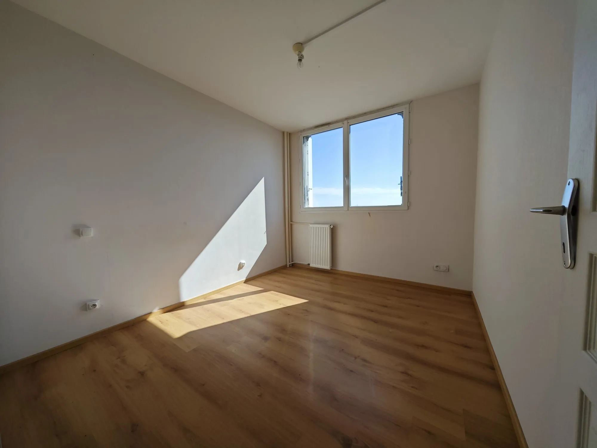 Appartement 4 pièces lumineux avec ascenseur à Rives du Cher, Tours 