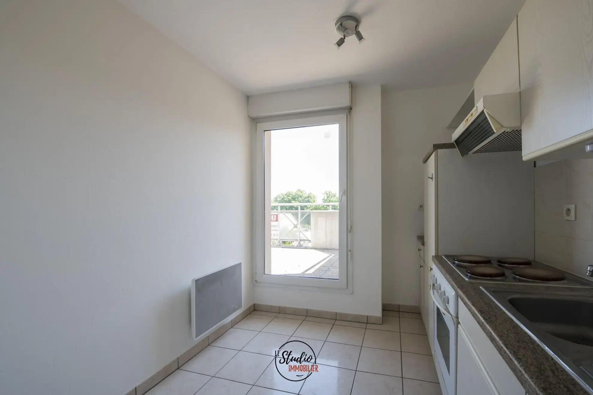 Appartement T2 avec balcon, cave et garage à Haguenau - Prix attractif 