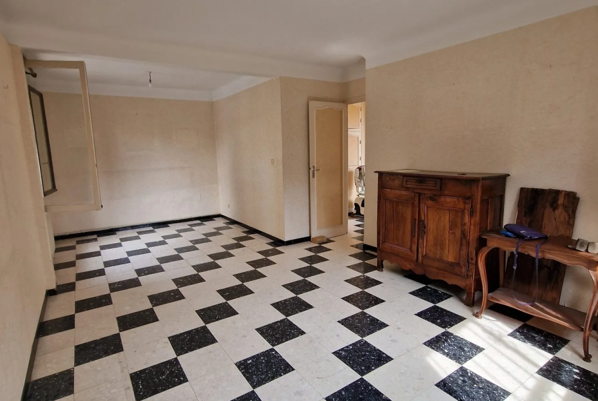 Maison à vendre à Cabestany – Opportunité rare dans village prisé 