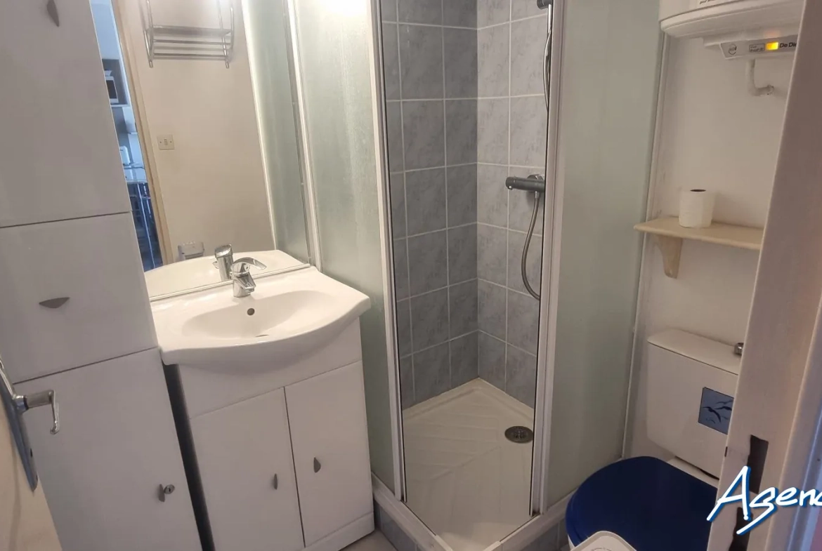 Appartement T2 meublé de 25 m² à Saint-Pierre-la-mer – Prix compétitif 