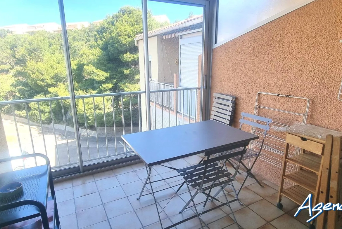 Appartement T2 meublé de 25 m² à Saint-Pierre-la-mer – Prix compétitif 