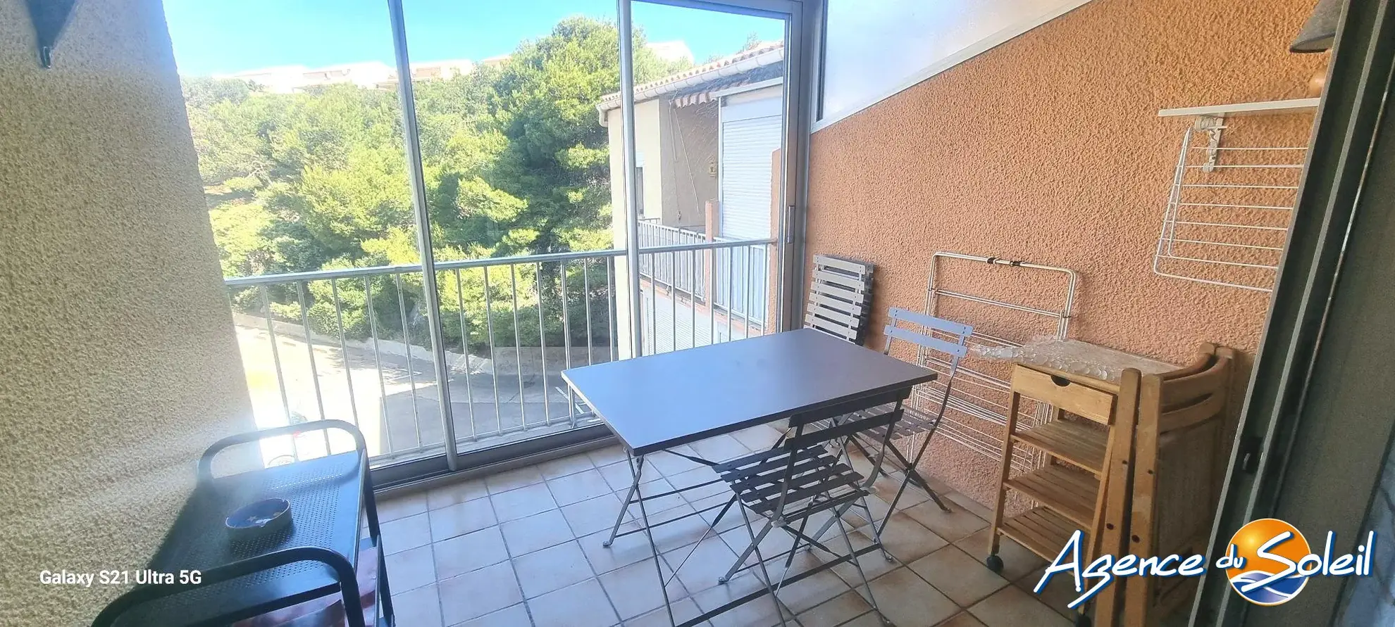 Appartement T2 meublé de 25 m² à Saint-Pierre-la-mer – Prix compétitif 