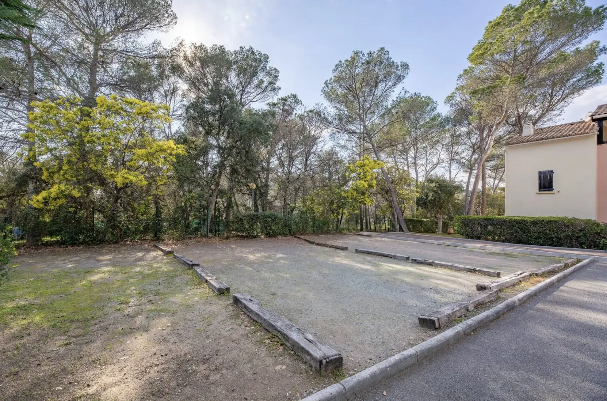 Charmant studio avec terrasse et piscine à Valescure, Saint-Raphaël 